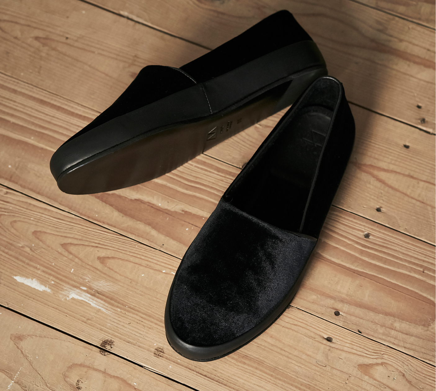 Black Velvet Mens Slippers