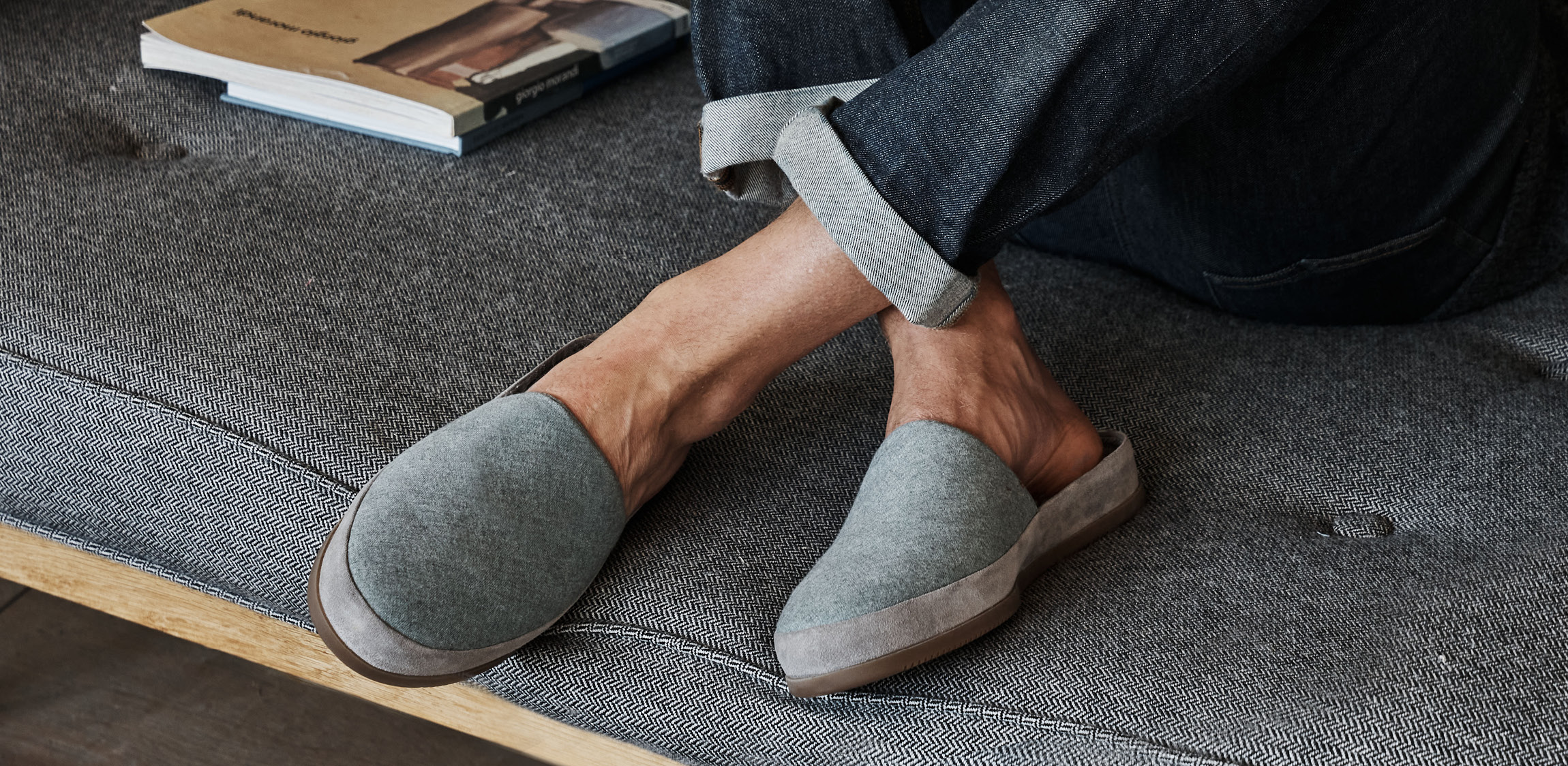 Limited edition top slippers