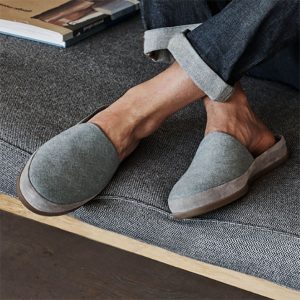 Men's slippers for rest