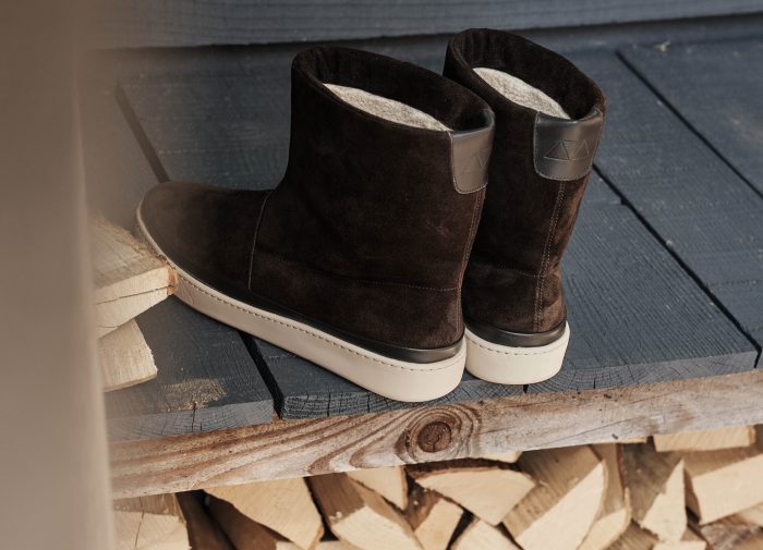 Men's Winter Boots - Waxed Suede lined in Sheepskin