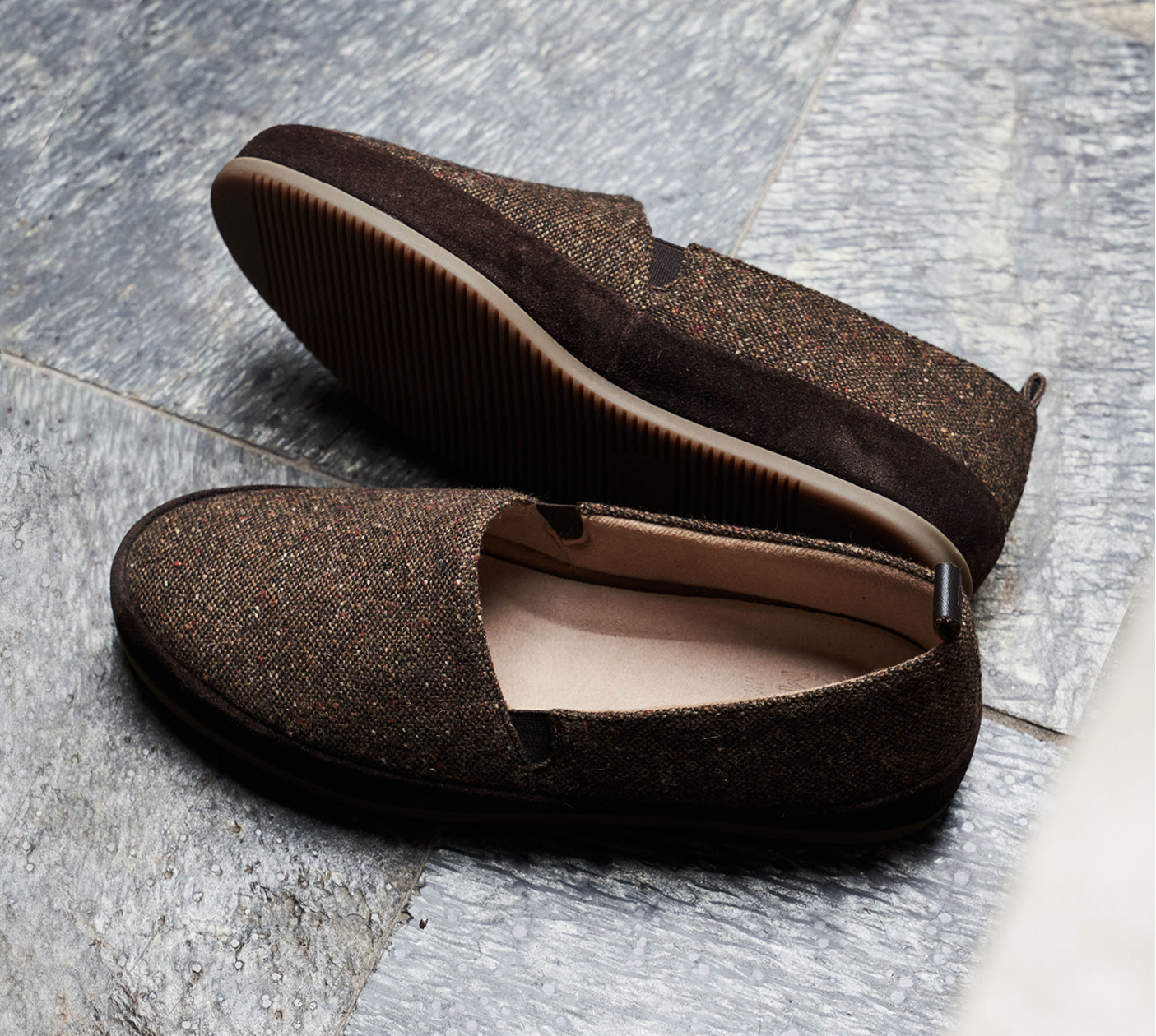 Work Life Blend Footwear - Donegal Tweed Men's Slippers